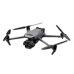 Dron DJI Mavic 3 Pro Fly More Combo (DJI RC)