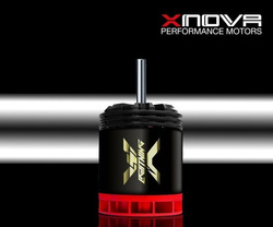 Silnik Xnova 2820 Lightning 920KV Goblin 380 / OXY